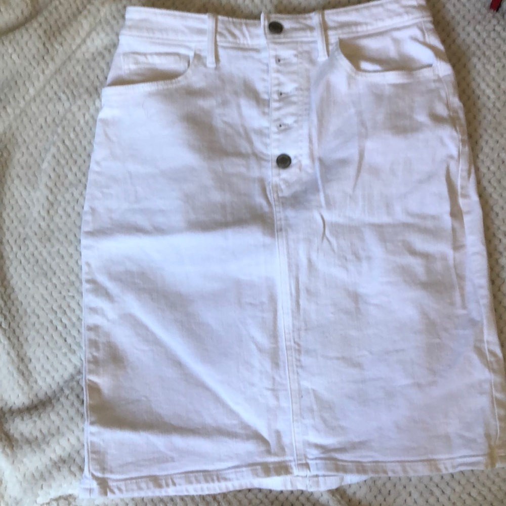 White Jean skirt